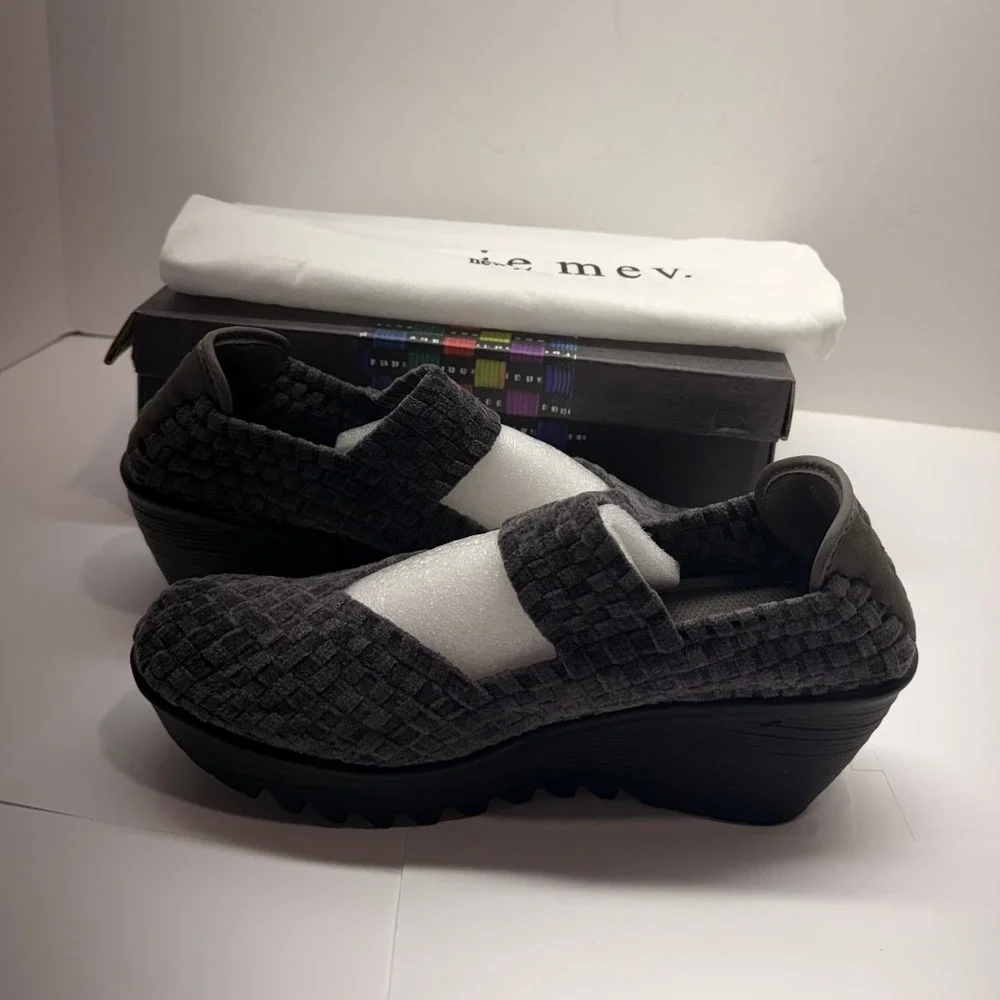 Bernie Mev Lulia Dark Grey Chenille Woven Wedge Mary Jane Pumps Size 40